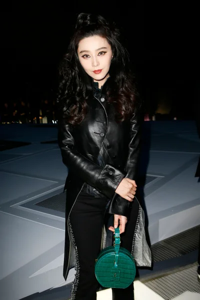 Look 5